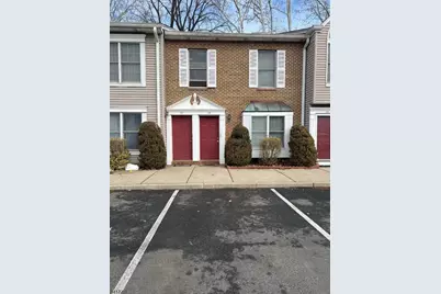 135 Tiffany Blvd #135, Newark, NJ 07104 - Photo 1