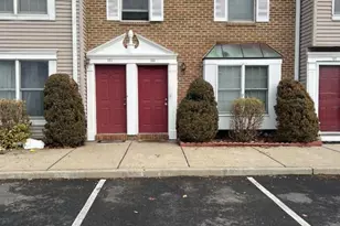 135 Tiffany Blvd, Newark, NJ 07104 - Photo 1