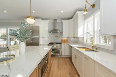 117 Woodlawn Ave, Bridgewater, NJ 08807 - Photo 15