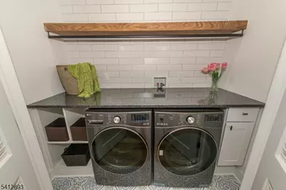 117 Woodlawn Ave, Bridgewater, NJ 08807 - Photo 37