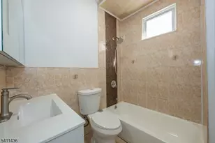 24 Llewellyn Ave, Bloomfield, NJ 07003 - Photo 9