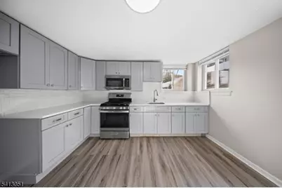 339 N 6th St, Prospect Park, NJ 07508 - Photo 9