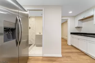 253 Washington St, Phillipsburg, NJ 08865 - Photo 11