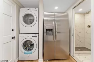 253 Washington St, Phillipsburg, NJ 08865 - Photo 9