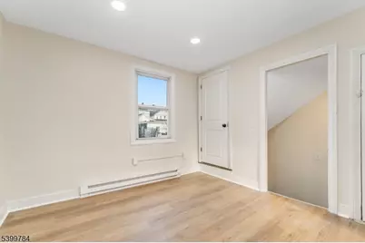 253 Washington St, Phillipsburg, NJ 08865 - Photo 13