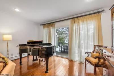 122 Brewster Rd, Wyckoff Township, NJ 07481 - Photo 23