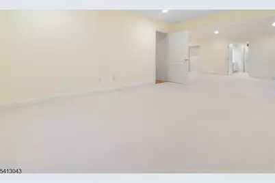 3 Manchur Ct, Raritan Township, NJ 08822 - Photo 31