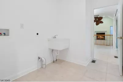 3 Manchur Ct, Raritan Township, NJ 08822 - Photo 27