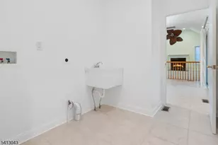 3 Manchur Ct, Raritan Township, NJ 08822 - Photo 27