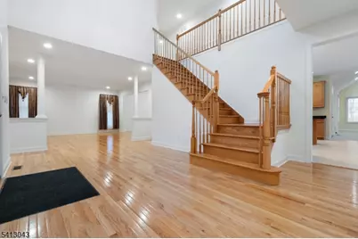 3 Manchur Ct, Raritan Township, NJ 08822 - Photo 7