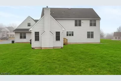 3 Manchur Ct, Raritan Township, NJ 08822 - Photo 3