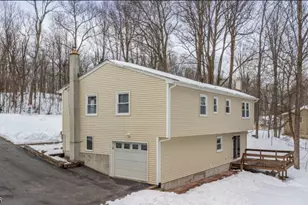 554 Grandview Dr, Vernon, NJ 07422 - Photo 9