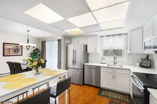 108 Hillside Terrace E, Mansfield Township, NJ 07840 - Photo 11