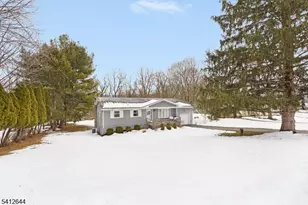 108 Hillside Terrace E, Mansfield Township, NJ 07840 - Photo 27