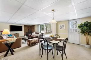 108 Hillside Terrace E, Mansfield Township, NJ 07840 - Photo 17