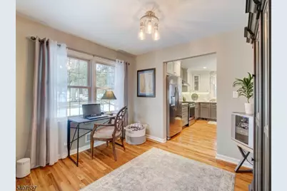 67 Hampshire Dr, Mendham, NJ 07945 - Photo 9