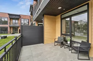 140 W Webster Ave, Roselle Park, NJ 07204 - Photo 9