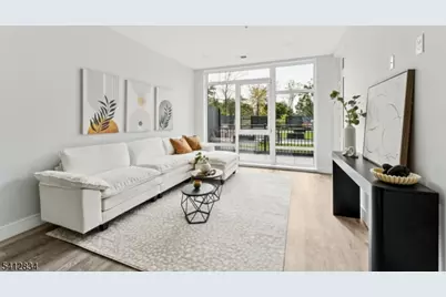 140 W Webster Ave #111, Roselle Park, NJ 07204 - Photo 1