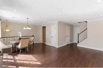 196 Sapphire Ln, Franklin Township, NJ 08823 - Photo 7