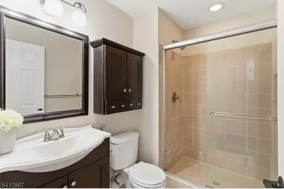 196 Sapphire Ln, Franklin Township, NJ 08823 - Photo 15