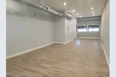 495 Clinton Ave, Newark, NJ 07108 - Photo 5