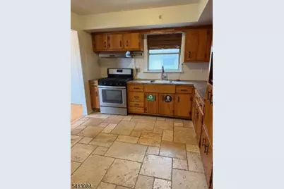 1017 Burnet Ave, Union Township, NJ 07083 - Photo 5