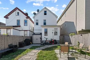 907 Flora St, Elizabeth, NJ 07201 - Photo 23