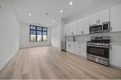 1 Union Ave #201, Cresskill, NJ 07626 - Photo 17