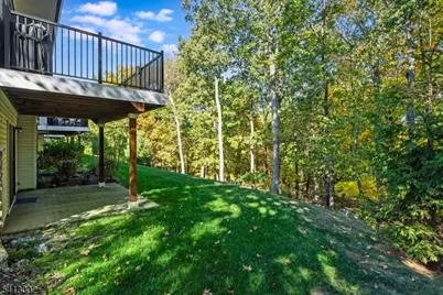 27 Bellflower Ct, Allamuchy Township, NJ 07882 - Photo 25