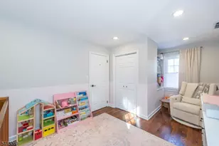 5 Murray Hill Square, New Providence, NJ 07974 - Photo 19