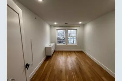 81 N Clinton St #2, East Orange, NJ 07017 - Photo 7