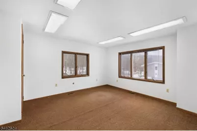 328 Green Pond Rd, Rockaway Township, NJ 07842 - Photo 13