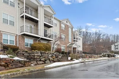 27 Mountainview Ct #27, Riverdale, NJ 07457 - Photo 1