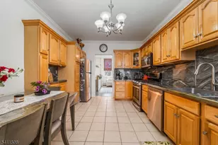 132 Heckel St, Belleville, NJ 07109 - Photo 7