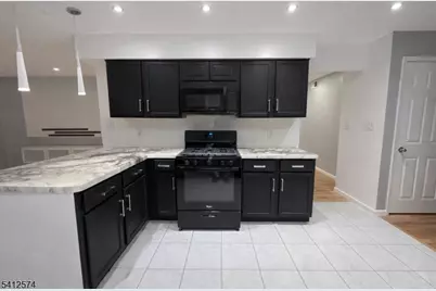 421 Irvine Turner Blvd #1, Newark, NJ 07108 - Photo 9