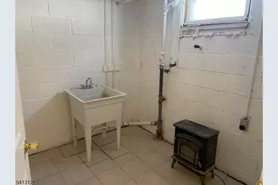 58 Whittaker, Woodland Park, NJ 07424 - Photo 15