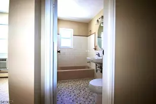 37 Hill Steet, Morristown, NJ 07960 - Photo 9