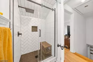 1801 Quaker Way, Union Township, NJ 07083 - Photo 15