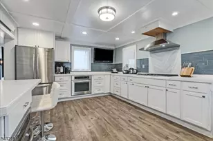 118 Broad St, Pompton Lakes, NJ 07442 - Photo 13