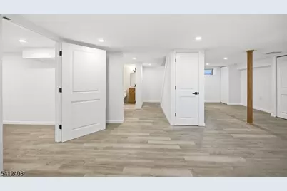 30 W Lawn Rd, Livingston, NJ 07039 - Photo 25