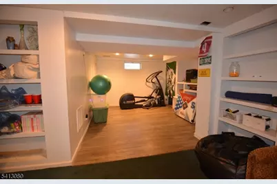 2221 Coles Ave, Scotch Plains Township, NJ 07076 - Photo 15