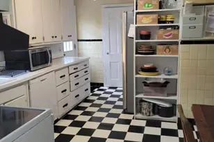 2221 Coles Ave, Scotch Plains Township, NJ 07076 - Photo 9