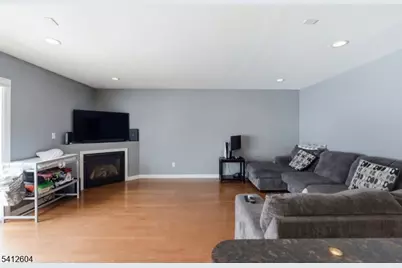 1 Brookview Ln, Hardyston Township, NJ 07419 - Photo 7