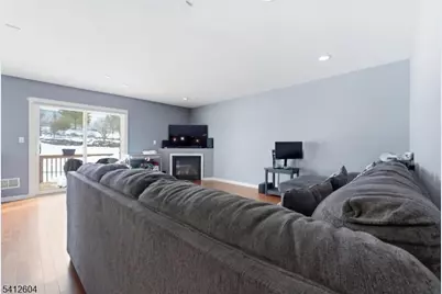 1 Brookview Ln, Hardyston Township, NJ 07419 - Photo 5