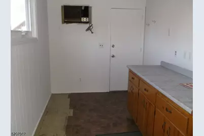 179 Illinois Ave, Paterson, NJ 07503 - Photo 7