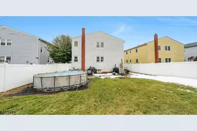 5 General Karge Ct, Elizabeth, NJ 07202 - Photo 37