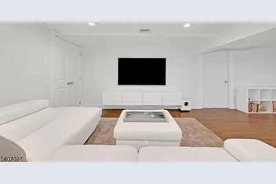 26 Robin Glen Rd, Watchung, NJ 07069 - Photo 37