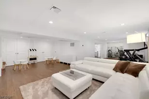 26 Robin Glen Rd, Watchung, NJ 07069 - Photo 35