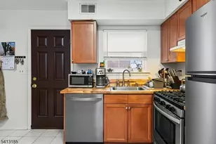 137 Cynthia Dr, Mansfield Township, NJ 07840 - Photo 9