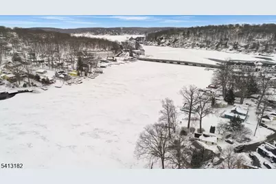 80 W River Styx Rd, Hopatcong, NJ 07843 - Photo 9